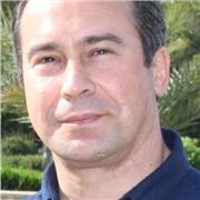Profesor de universidad imparte clases online de Física en los niveles de Secundaria, Bachillerato y universidad